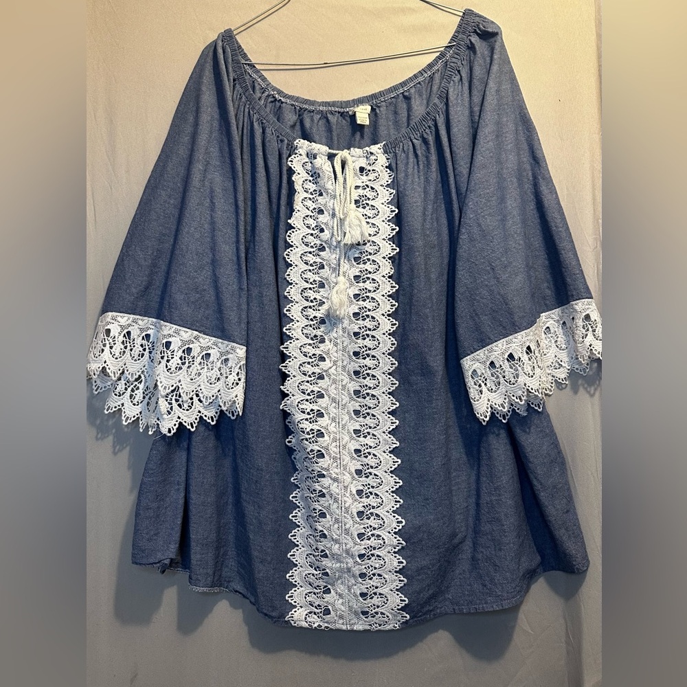 Boho Off Shoulder Chambray Peasant Blouse with Crochet Lace Trim & Tassels 26/28